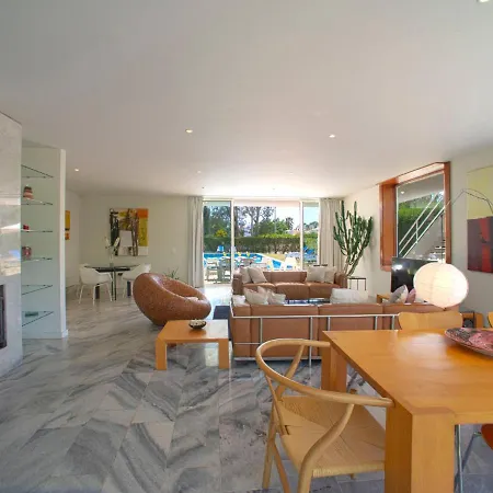 Golf By Interhome 別荘 *